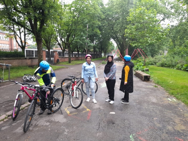 Initiative - Apprendre le vélo la maison des familles de Mulhouse