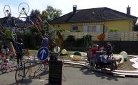 Kingersheim le King King Vélo à la conquête de place pour le vélo.