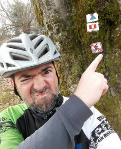 Un petit logo &quot;Anti -VTT&quot; qui fait du bruit