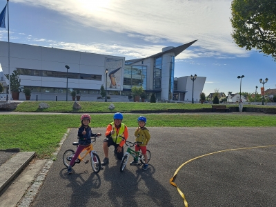 Huningue V&eacute;lo Ecole Triangle 